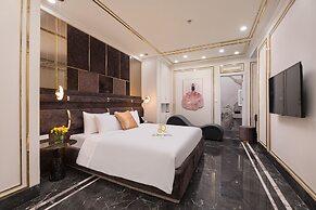 Romeo 2 Hotel HN by Bay Luxury