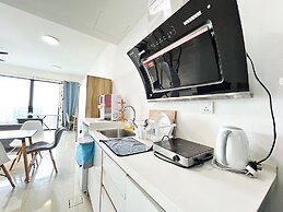 Trefoil by Manhattan Group