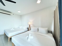 Trefoil by Manhattan Group