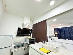 Trefoil by Manhattan Group