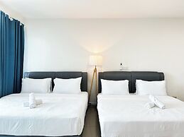 Trefoil by Manhattan Group