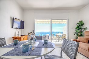 Apartment Near Platja Almadrava Beach