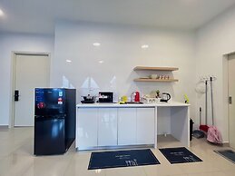 Arte Plus by Manhattan Group