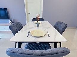 Arte Plus by Manhattan Group