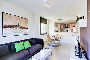 Beachfront Apartment in Roses