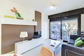 Beachfront Apartment in Roses