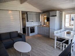 Spacious Holiday Home in Kinsarvik