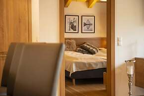 Penthouse in Salzburg With Balcony Views