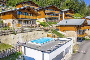 Penthouse in Salzburg With Balcony Views
