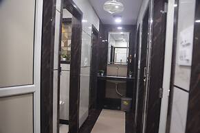 AANCHAL MAHAL DORMITORY AND ROOMS