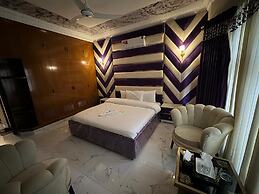 Decent Family Guest House