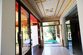 Oasis Villa