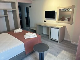 Casa De Levi̇ssi̇ Hotel Oludeni̇z