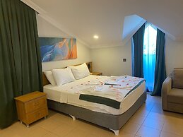 Casa De Levi̇ssi̇ Hotel Oludeni̇z