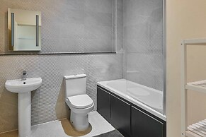 Host Stay Three Graces Getaway