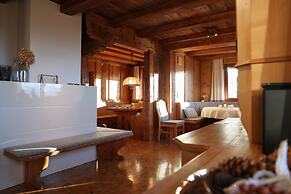 Amazing Cottage in Tyrol With Sauna