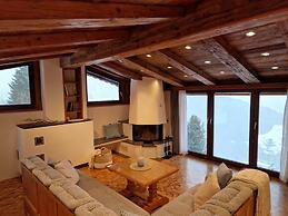 Amazing Cottage in Tyrol With Sauna