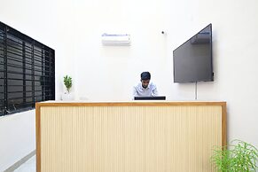 Aceotel Inn Xpress Vijay Nagar