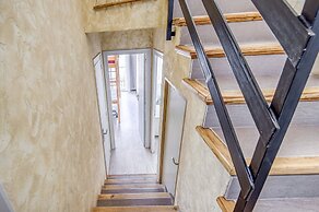 Apartment in Mountain Gateway