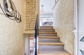 Apartment in Mountain Gateway