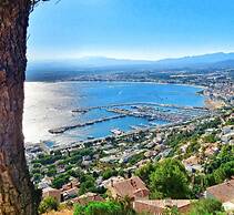Apartment in Mountain Gateway