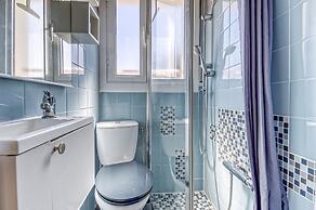 Apartment in Mountain Gateway