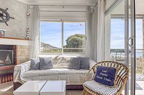 Apartment in Mountain Gateway