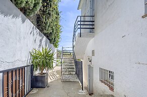 Apartment in Mountain Gateway