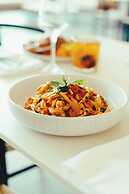 Accra Luxury Apartments at Loxwood