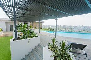 Accra Luxury Apartments at Loxwood