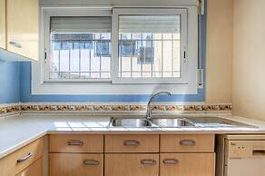 Pretty Apartment With Balcony