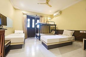Vihasta Sunrise Hotel by RR Enterprises