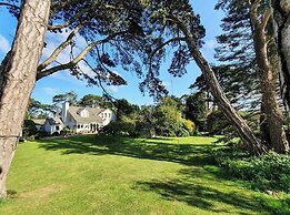 Drumee Lodge