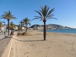 Spacious Apt. With Barbecue in Roses