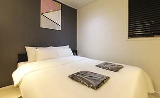CHESS HOTEL