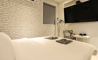 CHESS HOTEL