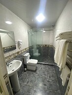 HUMO PLAZA HOTEL