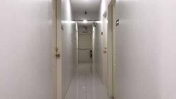 OYO 1128 W Sangco Building Leasing