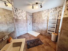 DM Hotes & Apartments - Rasenweg 26