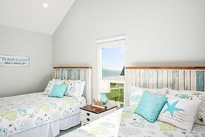 Crystal Breeze 3 Bedroom Home