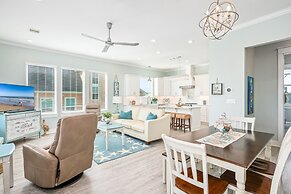 Crystal Breeze 3 Bedroom Home