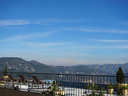 Astra Resort and Caffe