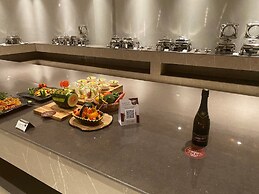 Astra Resort and Caffe