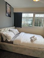 Sark Drive Serenity-cosy 3BR House in Birmingham