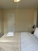 Sark Drive Serenity-cosy 3BR House in Birmingham