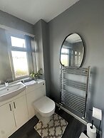 Sark Drive Serenity-cosy 3BR House in Birmingham