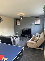 Sark Drive Serenity-cosy 3BR House in Birmingham