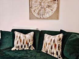 Prime Exeter Stay for Corporate & Family Guests