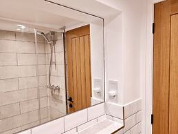 Prime Exeter Stay for Corporate & Family Guests