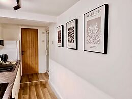 Prime Exeter Stay for Corporate & Family Guests